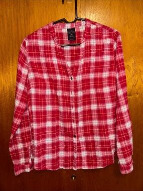 Faded Glory Red and White Plaid Shirt